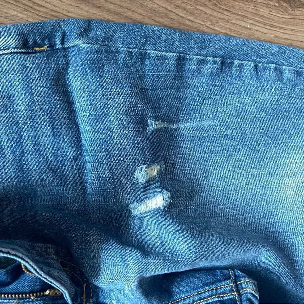 💙Color Block Jeans - Picture 7 of 12